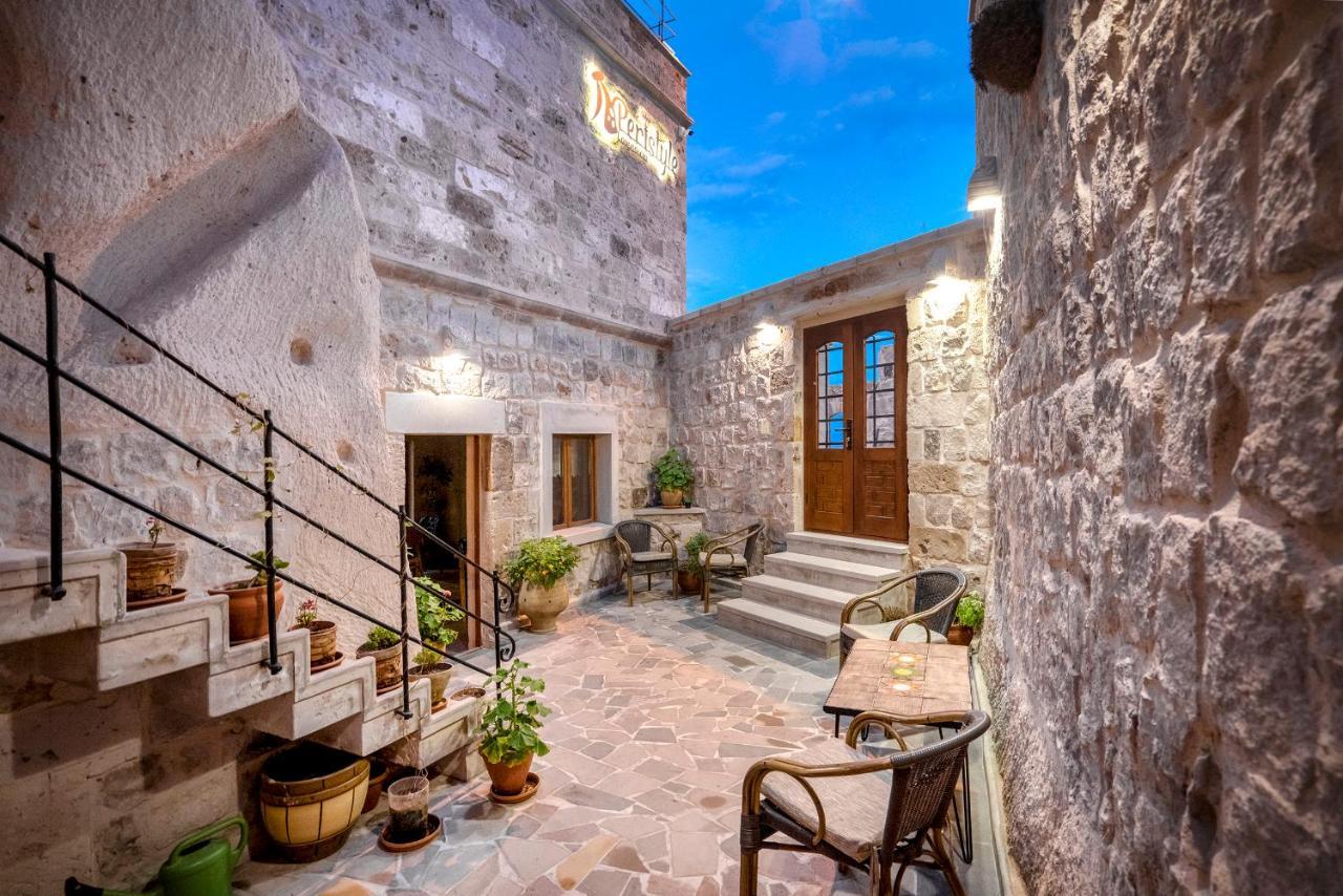 Peristyle Cave Cappadocia- Special Class Uchisar Exterior photo