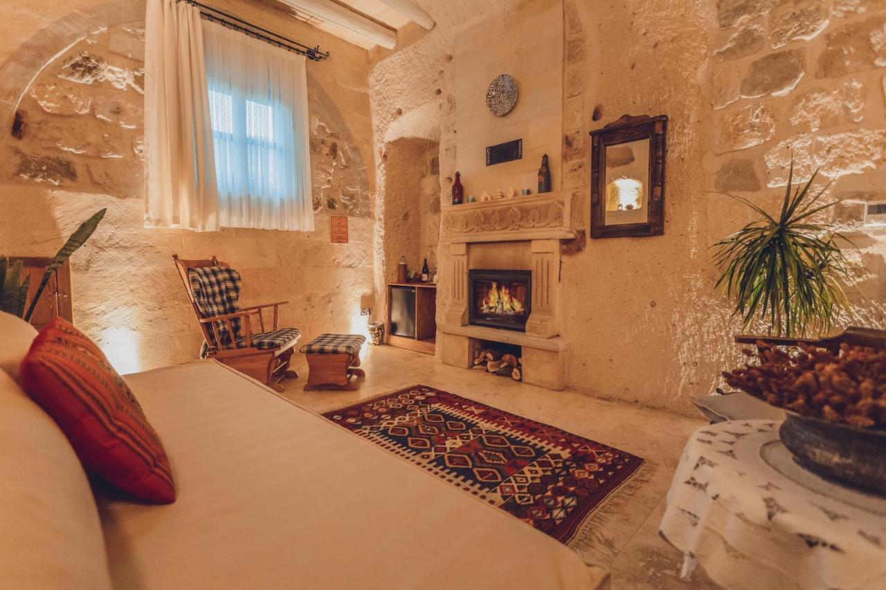 Peristyle Cave Cappadocia- Special Class Uchisar Exterior photo
