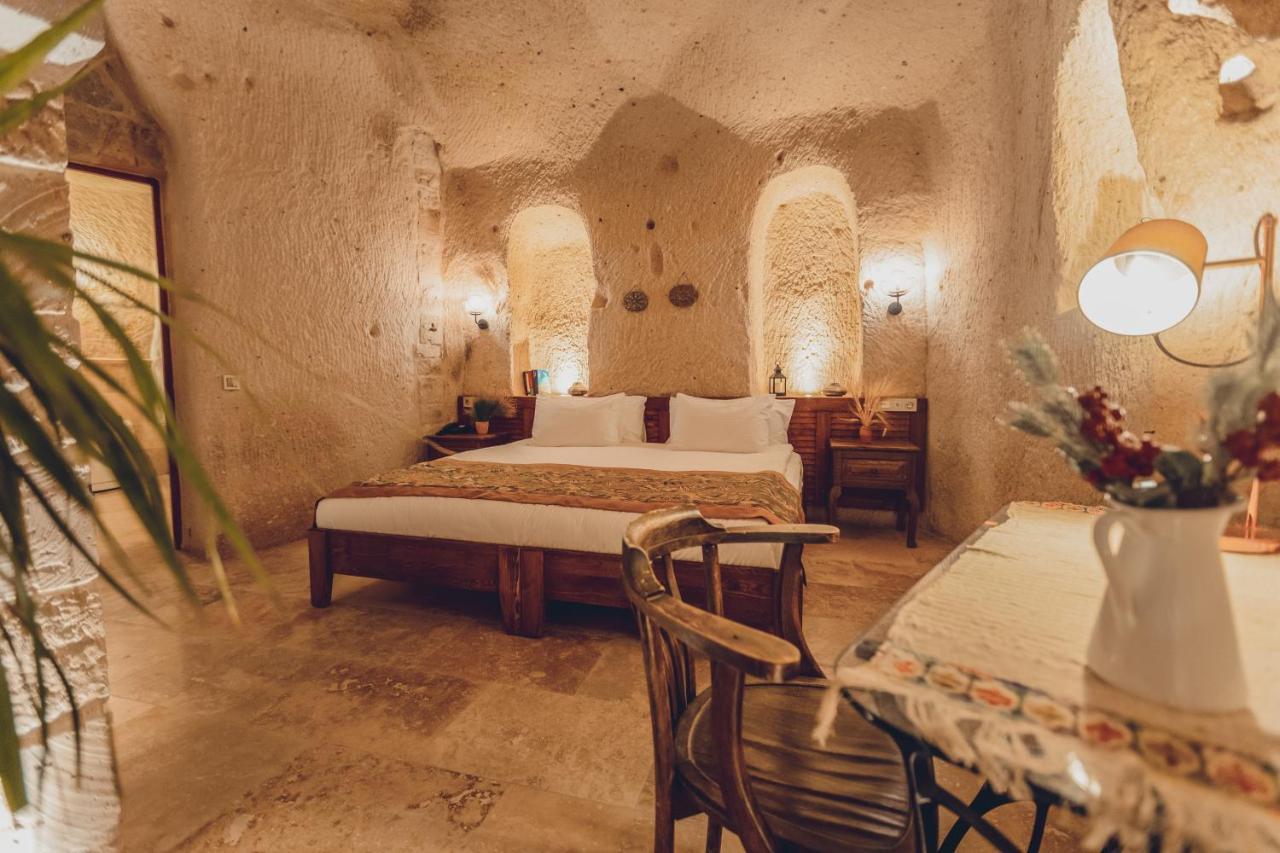Peristyle Cave Cappadocia- Special Class Uchisar Exterior photo