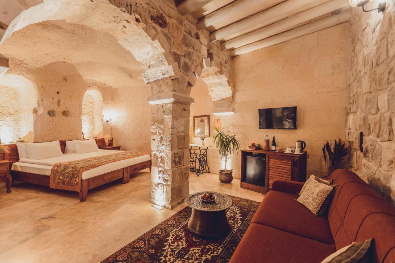 Peristyle Cave Cappadocia- Special Class Uchisar Exterior photo