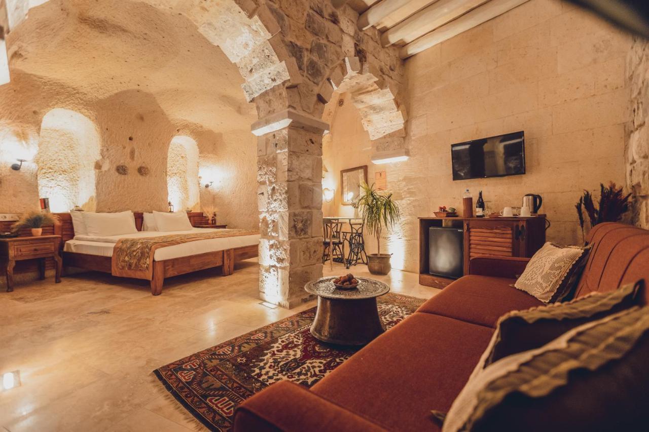 Peristyle Cave Cappadocia- Special Class Uchisar Exterior photo