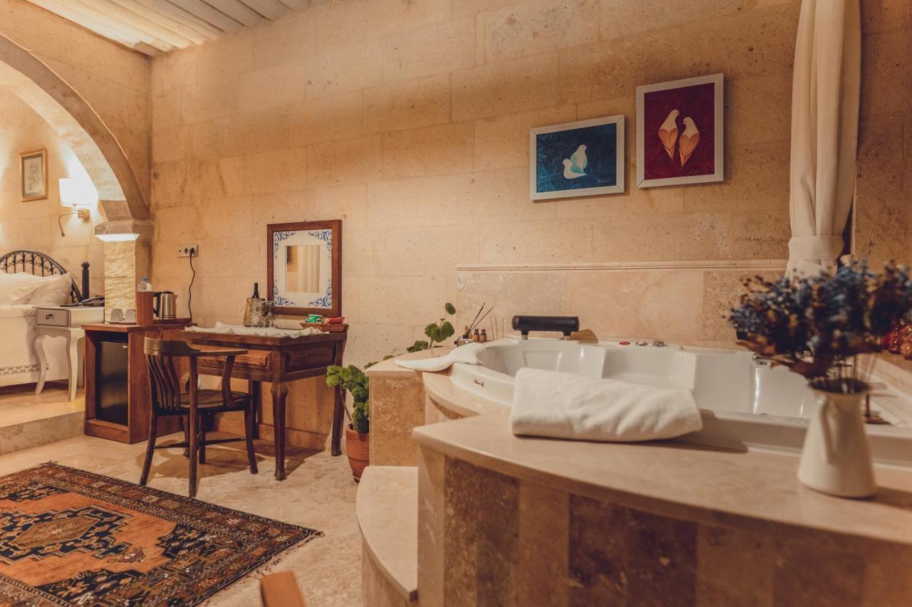 Peristyle Cave Cappadocia- Special Class Uchisar Exterior photo